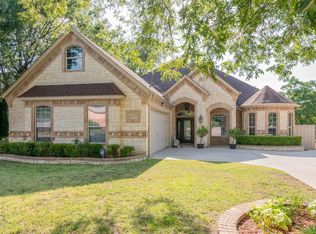 4737 Oarlock Dr, Fort Worth, TX 76135