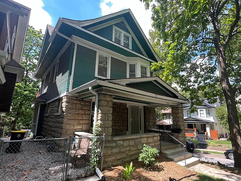 4100 Campbell St — Photo 3