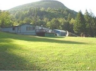 7401 Wheeler Rd, Maple Falls, WA 98266