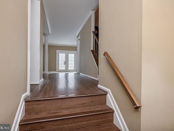 2nd image of 5955 Bent Willow Dr