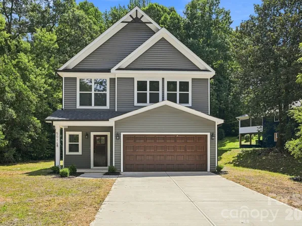 5016 Hoover Dr, Charlotte, NC 28269