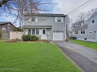 726 Pitney Dr, Spring Lake, NJ 07762