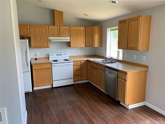 2nd image of 1119 87th Ave SE