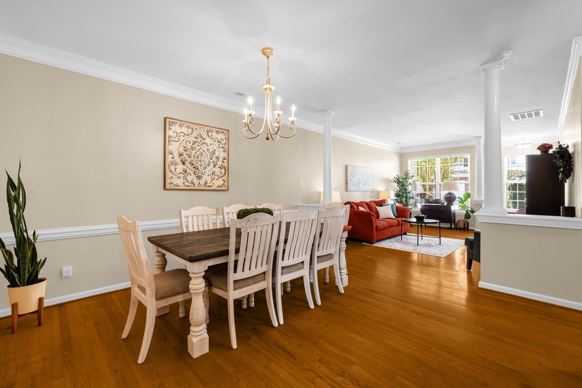 111 Channel Cove Ct-8