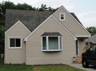 526 Arbor Dr, Round Lake Park, IL
