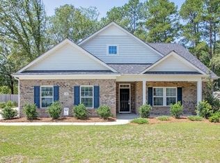 3102 Slade Dr, Eastover, NC 28312