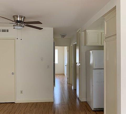 3rd image of 1150 W Calle De Las Estrellas APT 4