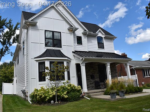 2nd image of 2135 Manchester Rd