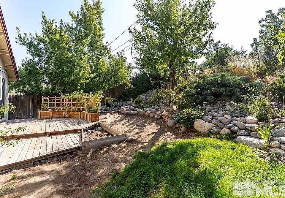 2nd image of 5866 Walnut Creek Rd