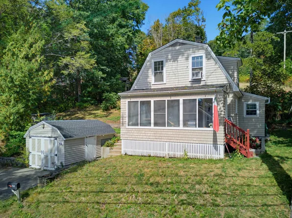 66 Oak Street, Dover, NH 03820