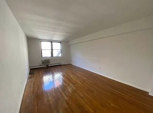 235 E 83rd St APT 2E, New York, NY 10028