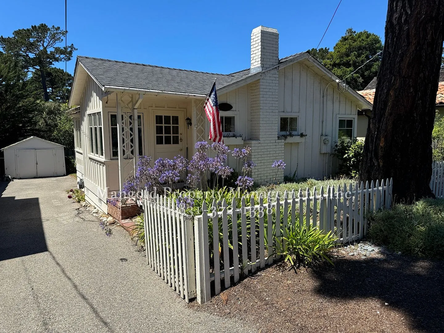 Beautiful 2-Bed 1-Bath Home Located in Carmel-by-the-Sea Neighborhood — Photo 1