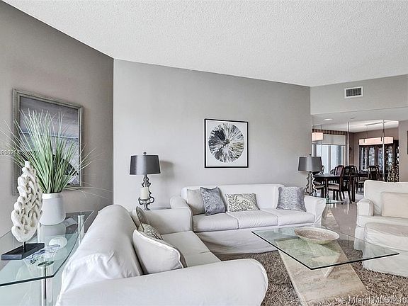 4th image of 16425 Collins Ave APT 218
