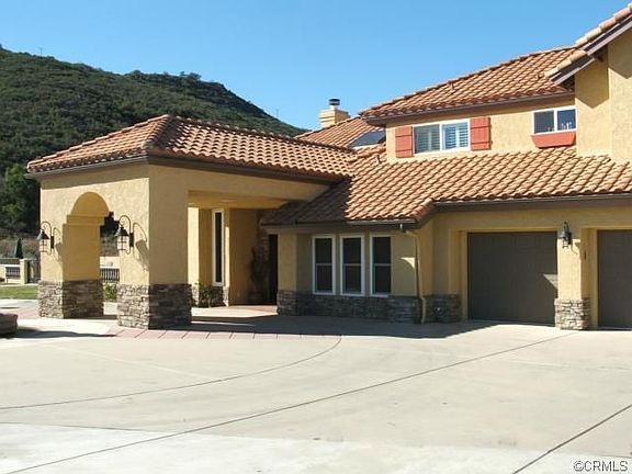 5th image of 39300 Calle Orinda