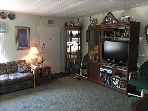 5th image of 1942 Blue Lake Dr