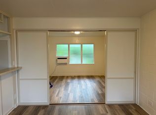 717 Kihapai Pl #8, Kailua, HI 96734