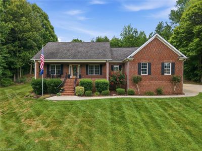 7502 Summersun Dr, Browns Summit, NC, 27214