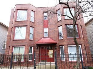 919 S Carpenter St APT 3S, Chicago, IL 60607