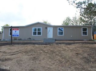 4490R Navajo Ct, Greeley, CO 80634