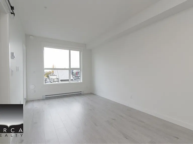 5504 Brydon Cres #402 — Photo 3