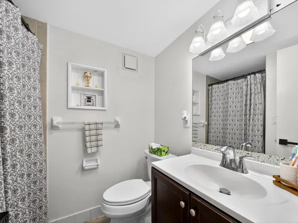 3223 Riverside Drive #C-406, Coral Springs, FL 33065