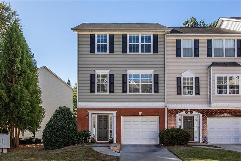1st image of 554 Lantern Wood Dr