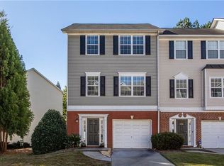 554 Lantern Wood Dr, Scottdale, GA 30079