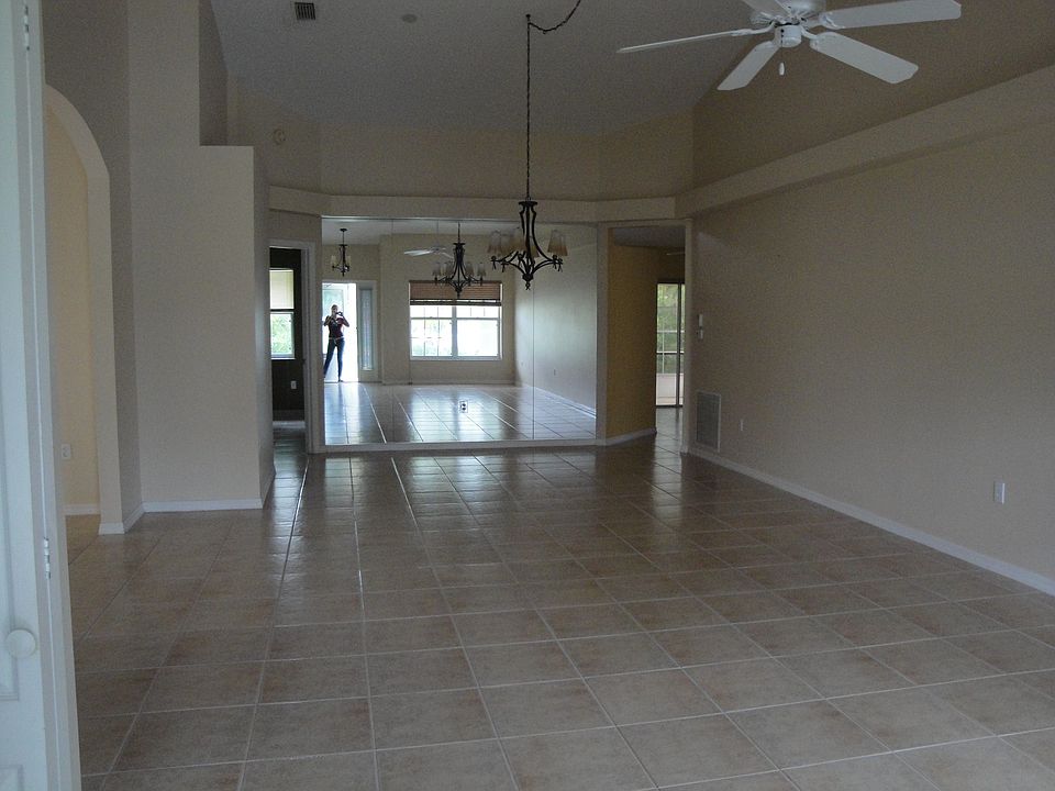 LINVING ROOM
