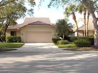 2875 Gettysburg Ln, West Palm Beach, FL 33409