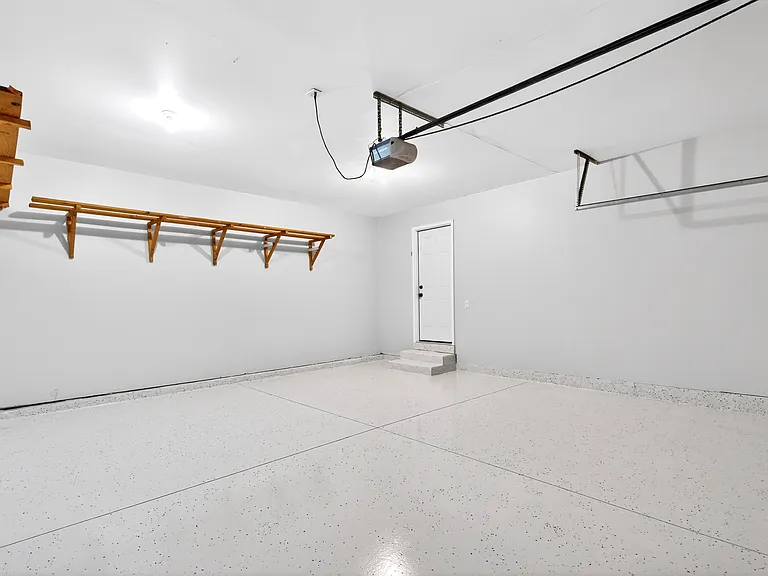 1220 Eastern St — Photo 27