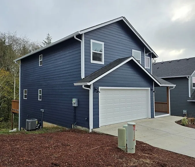 4265 Sequoia Loop — Photo 1