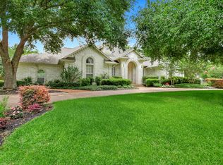 2 Ridgemeadow Way, Round Rock, TX 78664