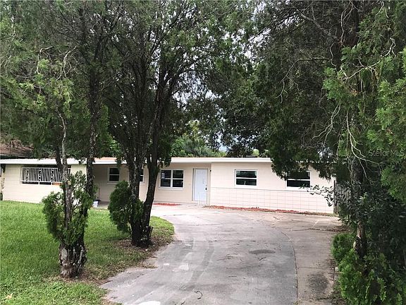3rd image of 919 Ferguson Dr