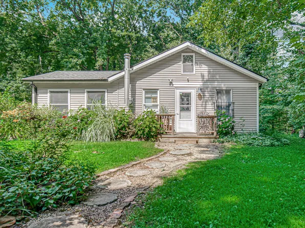 8948 N 500 E, Rolling Prairie, IN 46371