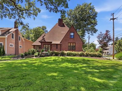 4216 Wooster Rd, Fairview Park, OH, 44126