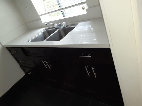 5th image of 201 N Toluca St APT 6