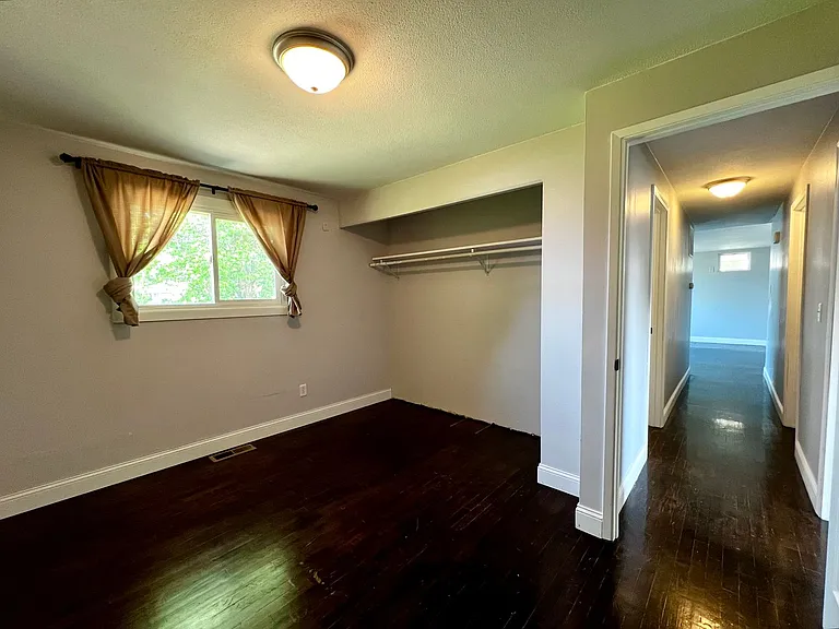 3702 Parkway Pl — Photo 10