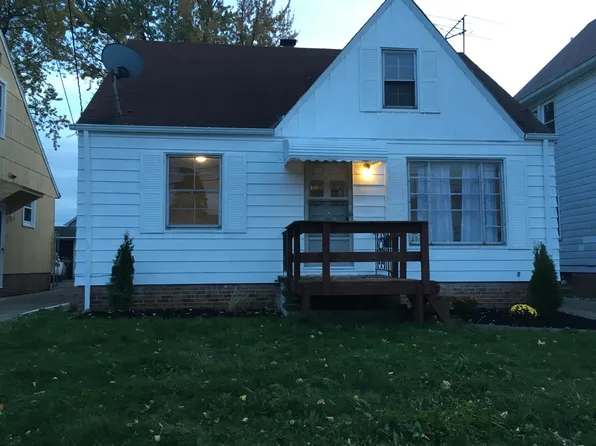 5401 Biddulph Ave, Cleveland, OH 44144