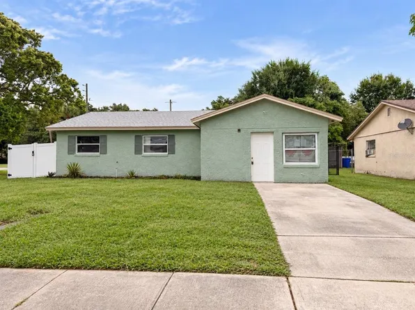 301 Lesesne St, Kissimmee, FL 34744
