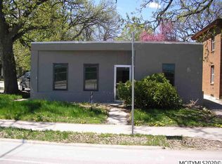 1004 N Federal Ave, Mason City, IA 50401