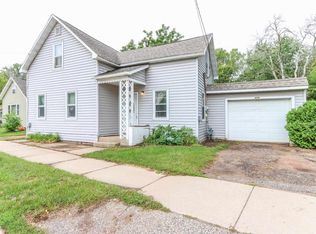 418 Point Basse Ave, Nekoosa, WI 54457