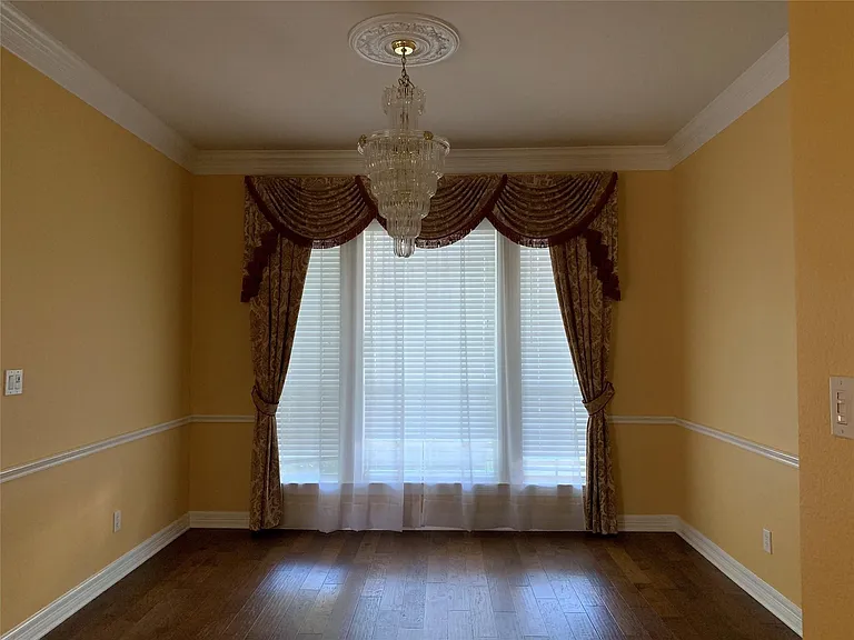 17906 Old Preston Ct — Photo 7