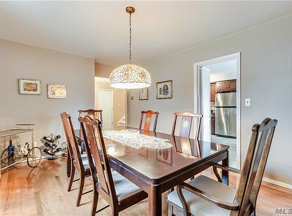4th image of 23 Markwood Ln