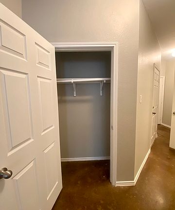 4th image of 10802 Mathom Lndg APT 3