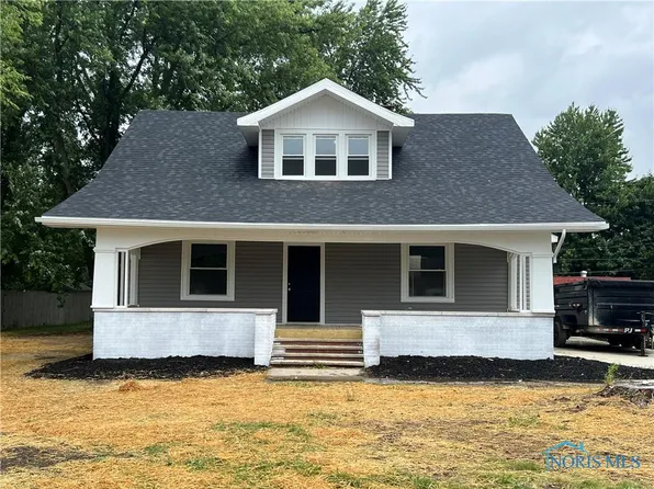 1710 E 2nd St, Defiance, OH 43512
