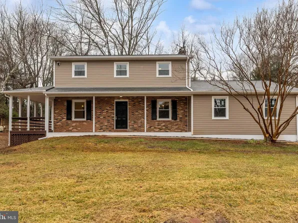 8611 Old Waterloo Rd, Warrenton, VA 20186