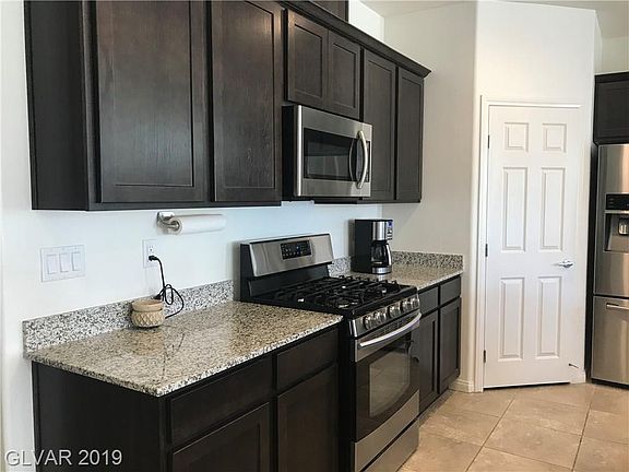 5th image of 5636 Swan Bridge St
