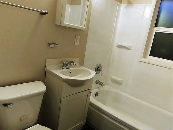 5th image of 8815 Lochburn Ln SW APT 1