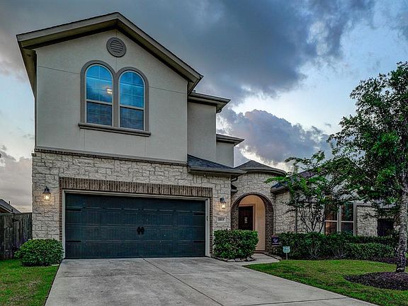 2nd image of 18915 Rushfield Glen Ln