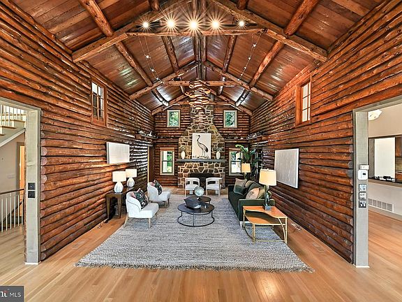 5th image of 17151717 Porters Hill Rd